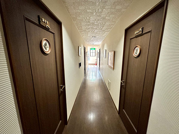 9AECECC0-1928-4FD0-B4FB-FBDE27CDE73C