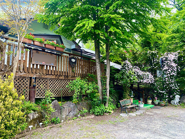 B86F6CE7-338B-4E1E-A8AF-65694EE54744